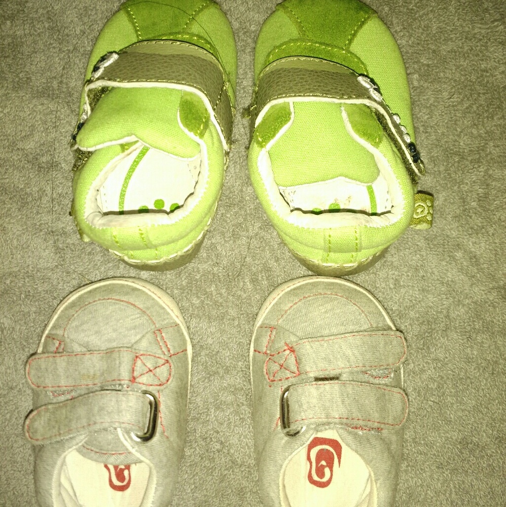 (Very gently used) boys infant shoes
